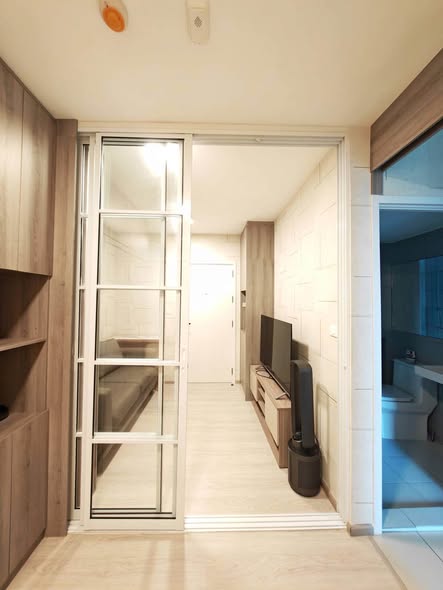 room interior of Plum Condo Sukhumvit 62