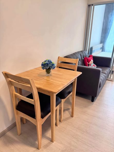 room interior of Plum Condo Sukhumvit 62