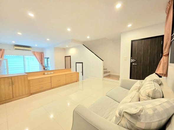 bedroom and living room of Private Nirvana Life Exclusive