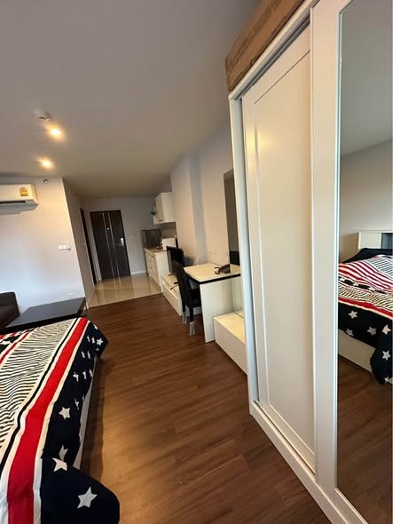 bedroom and room interior of Punna Oasis 2