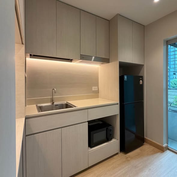 Q House Condo Sathon