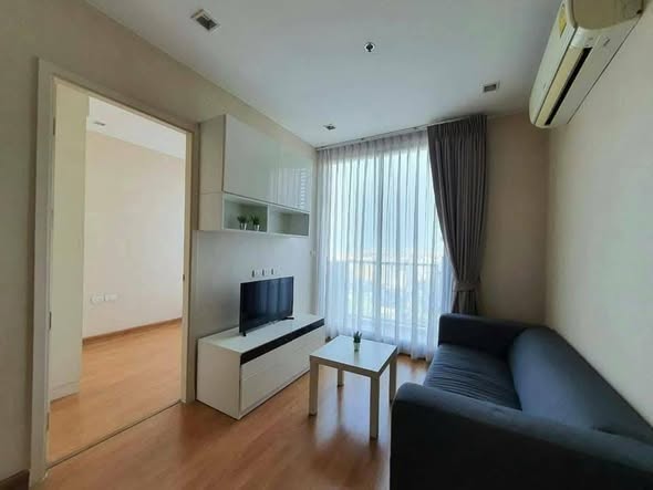 bedroom of Q House Sukhumvit 79