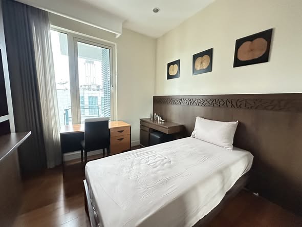 bedroom of Q Lang Suan