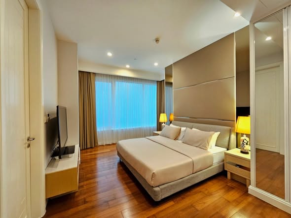 bedroom of Q Lang Suan