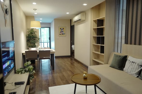 living room of Qube Suites Sukhumvit 46
