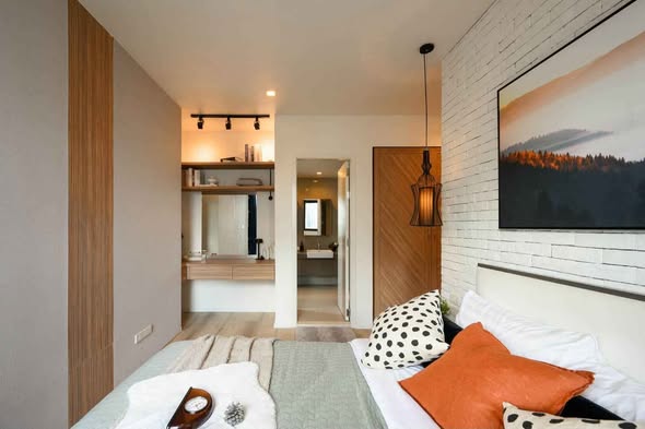 bedroom of Quinn Ratchada 17