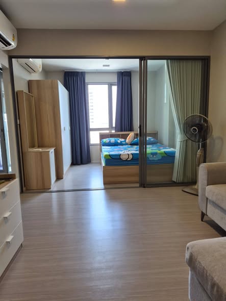 bedroom and room interior of Quintara Phume Sukhumvit 39