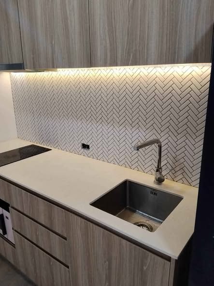 bathroom and kitchen of RAMADA RESIDENCE SUKHUMVIT 87