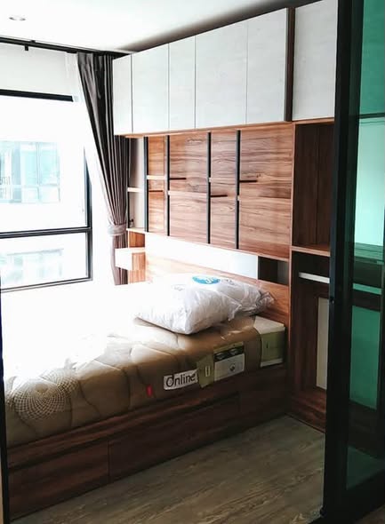 bedroom and room interior of REACH Phahon Yothin 52 (รีช พหลโยธิน 52)