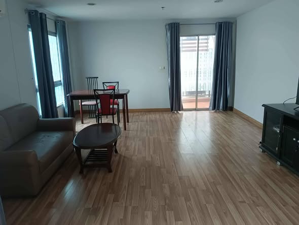 living room of Regent Home 10 Condo