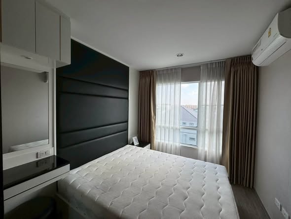 bedroom of Regent Home 97/1