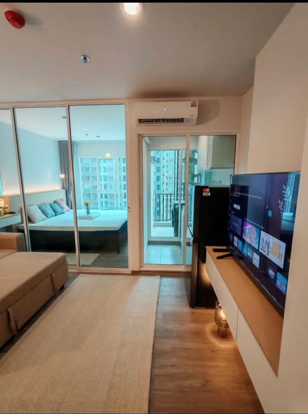 bedroom and living room and room interior of Regent Home Bangna (รีเจ้นท์โฮม บางนา)