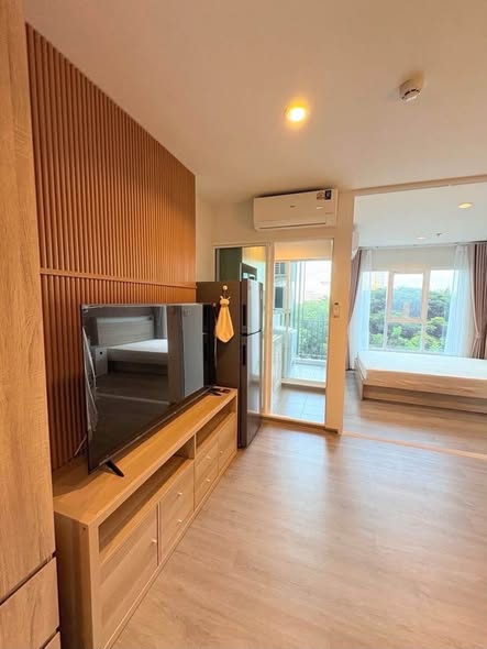 bedroom and room interior of Regent Home Bangna (รีเจ้นท์โฮม บางนา)