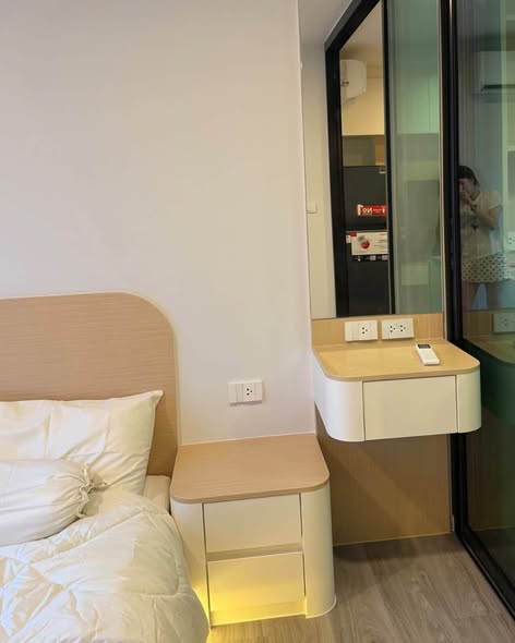 bedroom and room interior of Regent Home Bangna (รีเจ้นท์โฮม บางนา)