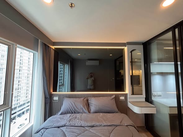 bedroom and room interior of Regent Home Bangna (รีเจ้นท์โฮม บางนา)