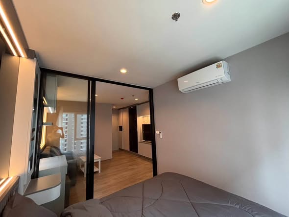 bedroom and room interior of Regent Home Bangna (รีเจ้นท์โฮม บางนา)