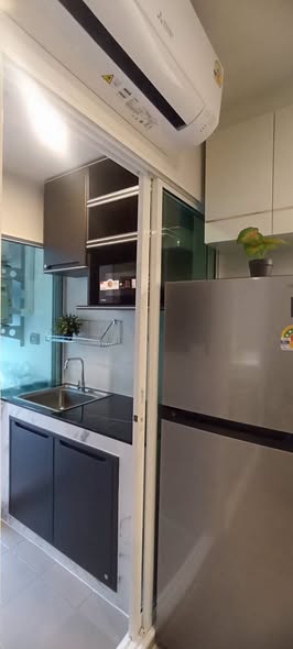 kitchen of Regent Home Bangna (รีเจ้นท์โฮม บางนา)