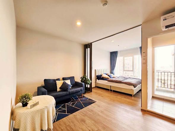 living room and bedroom and room interior of Regent Home Bangna (รีเจ้นท์โฮม บางนา)