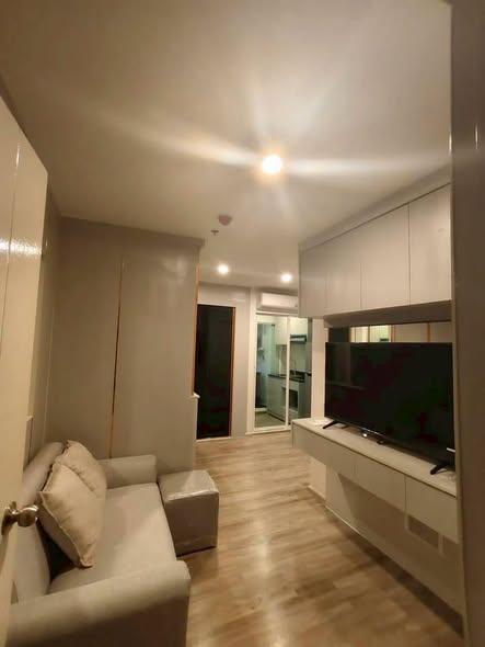 living room and room interior of Regent Home Bangna (รีเจ้นท์โฮม บางนา)