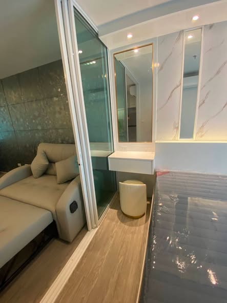 room interior of Regent Home Bangna (รีเจ้นท์โฮม บางนา)