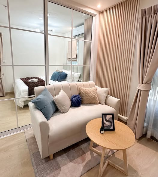 bedroom and living room and room interior of Regent Home Bangson 28