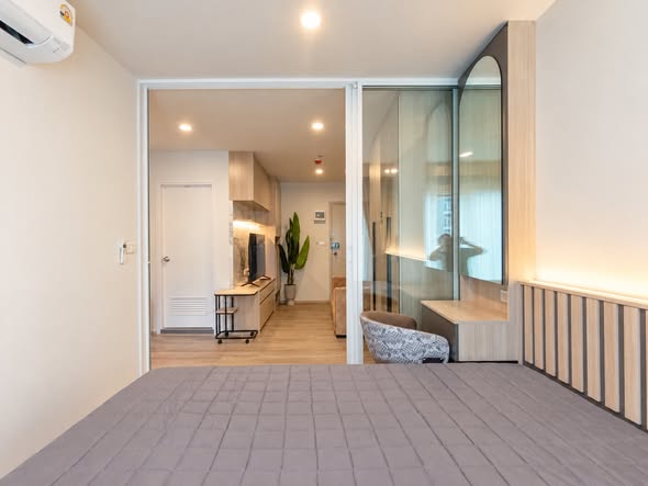 room interior of Regent Home Bangson 28