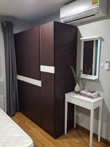 bedroom and room interior of Regent Home Sukhumvit 81