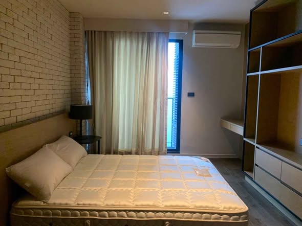 bedroom of Rende Sukhumvit 23