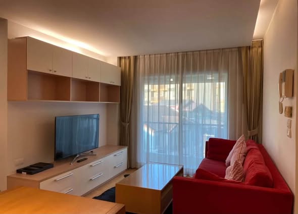 bedroom and room interior of Residence 52 Condominium
