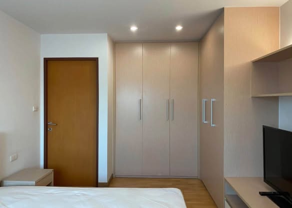 bedroom and room interior of Residence 52 Condominium