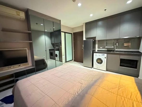 bedroom of Rhythm Asoke