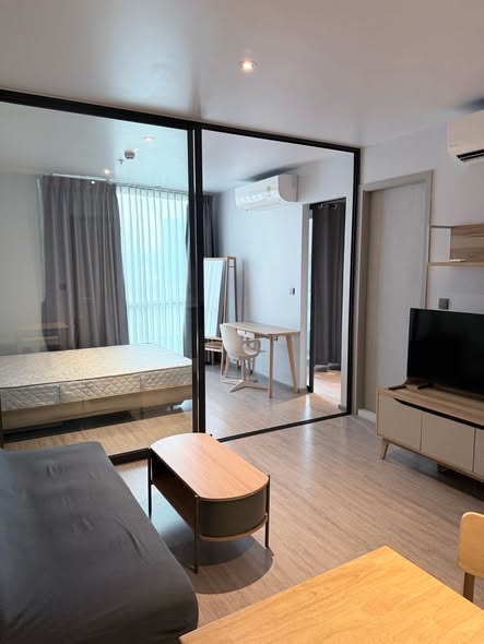 bedroom and room interior of RHYTHM Ekkamai