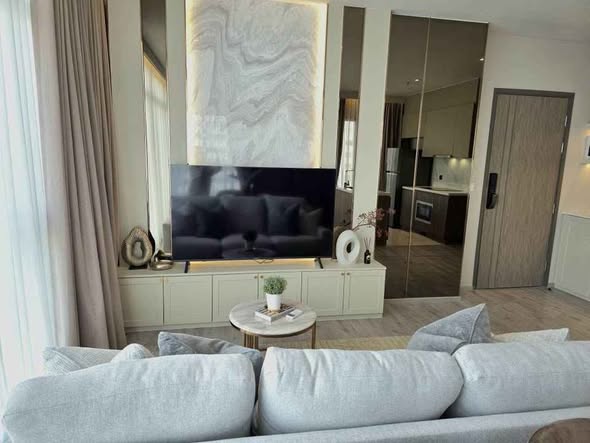 bedroom and living room of Rhythm Ekkamai Estate