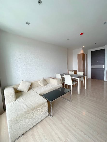 living room of RHYTHM Sathorn