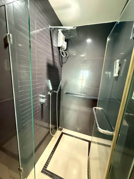 room interior and bathroom of RHYTHM Sathorn