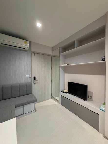 bedroom of Rhythm Sukhumvit 36-38
