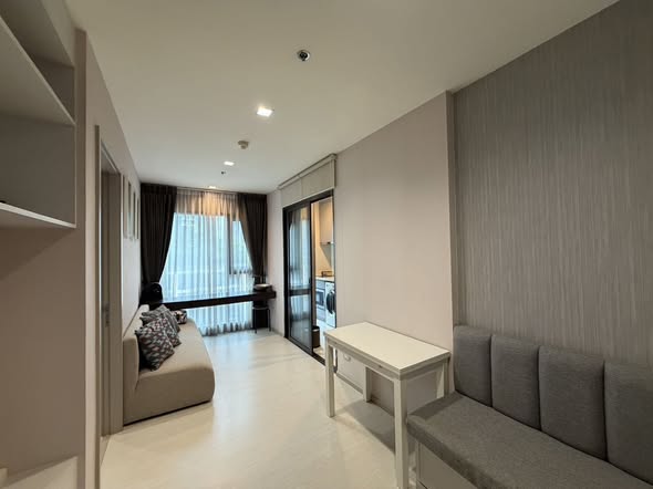 bedroom of Rhythm Sukhumvit 36-38