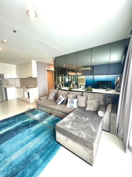 living room of Rhythm Sukhumvit 42