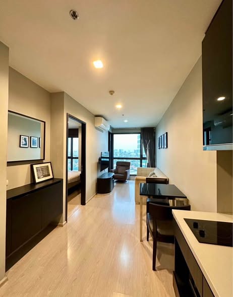 living room of RHYTHM Sukhumvit 44/1