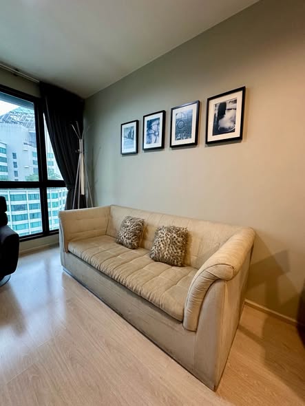 living room of RHYTHM Sukhumvit 44/1