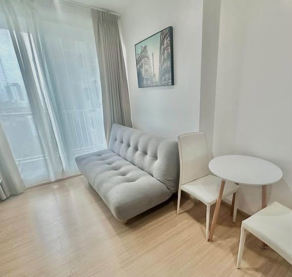 living room of Rhythm Sukhumvit 50