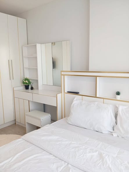 bedroom of Rich Park Chao Phraya