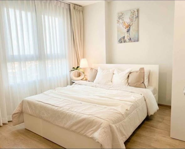 bedroom of Rich Park Chao Phraya