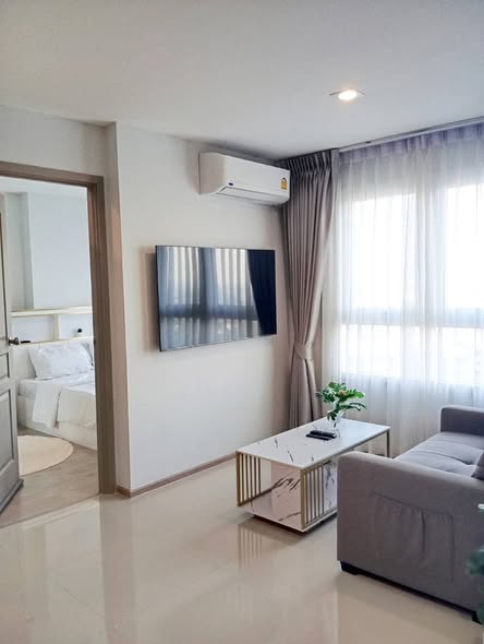 bedroom of Rich Park Chao Phraya