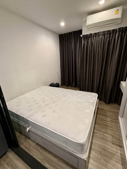 bedroom of Rich Park Terminal Phaholyothin 59