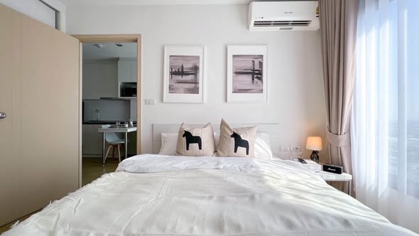 bedroom of Rich Park Triple Station