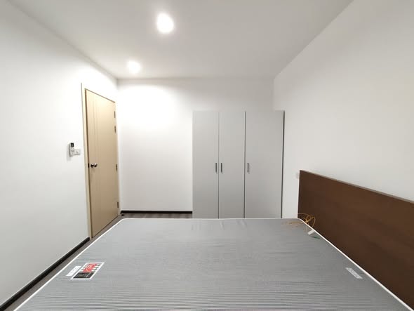 bedroom and room interior of Rich Park Triple Station