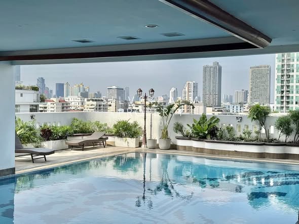 Richmond Hills Residence Thonglor 25