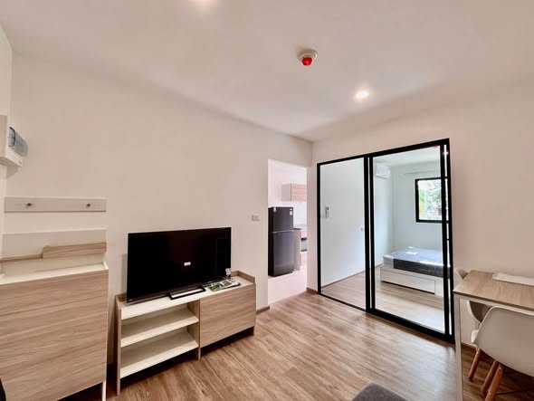 room interior of เสนาคิทท์ สำโรง อินเตอร์เชนจ์ (สำนักงานขาย)