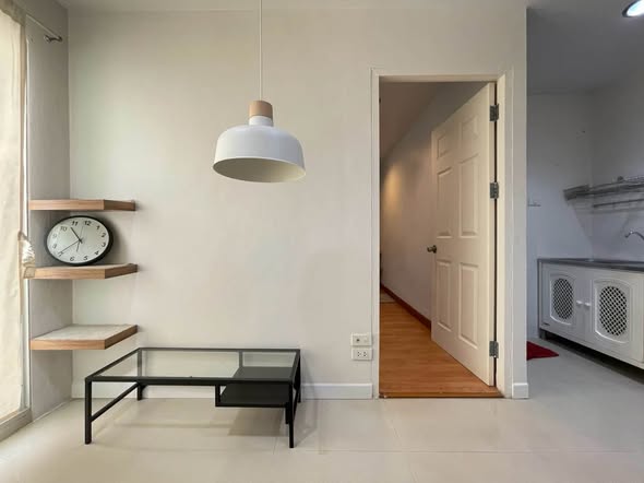 room interior of อัสสกาญจน์เพลส ลาดพร้าว